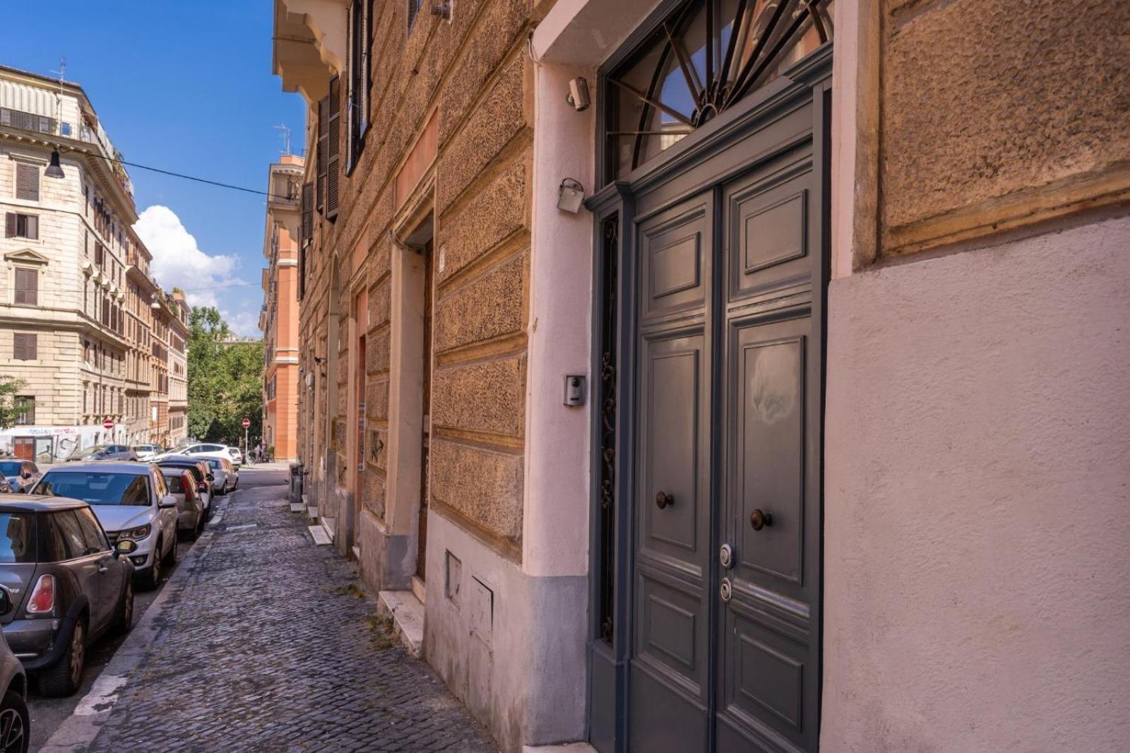 Apartment Elegant Flat In The Historic Near Colosseum! *