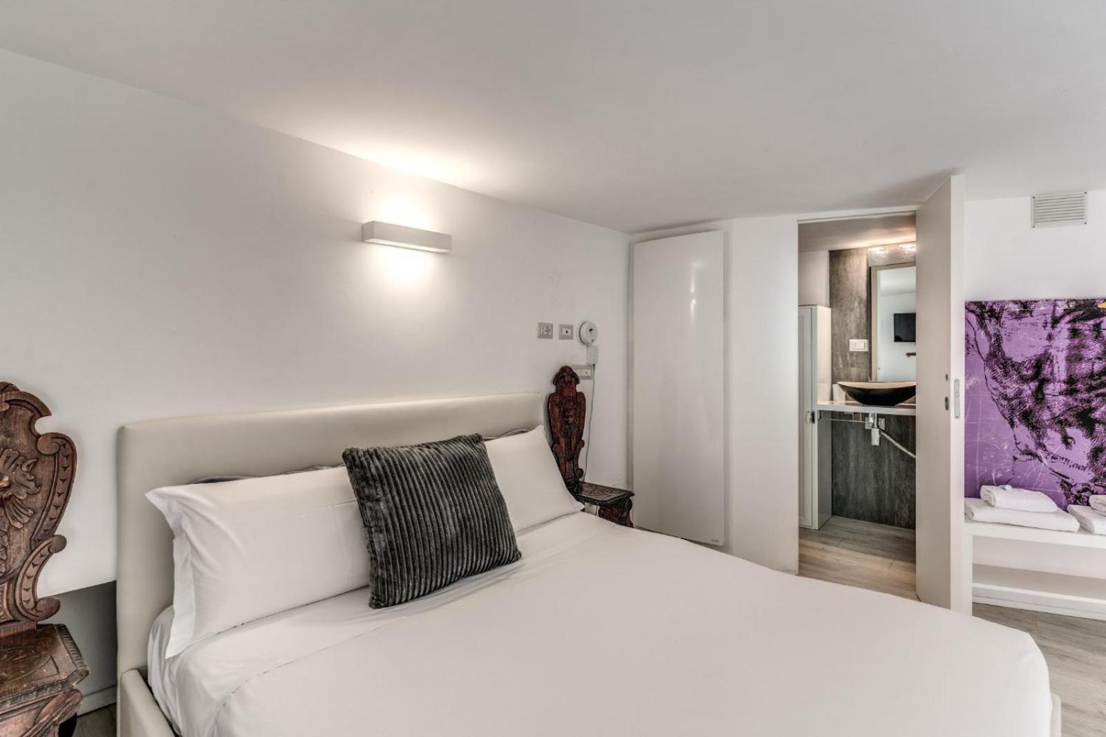 Elegant Flat In The Historic Near Colosseum! Apartment *